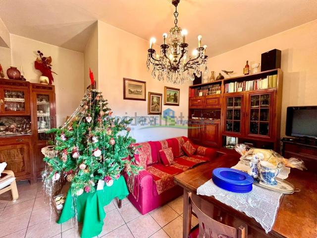 Appartamento in vendita di 95 m² in Via Empolese, 79