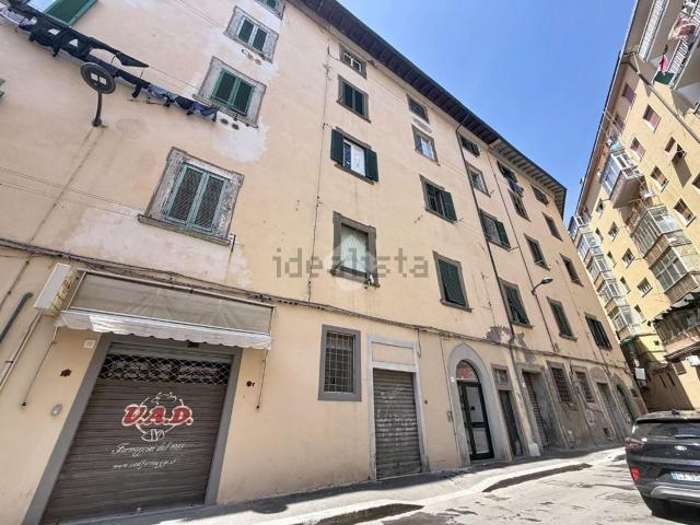Appartamento in vendita di 95 m² in Via Enrico Bartelloni, 15