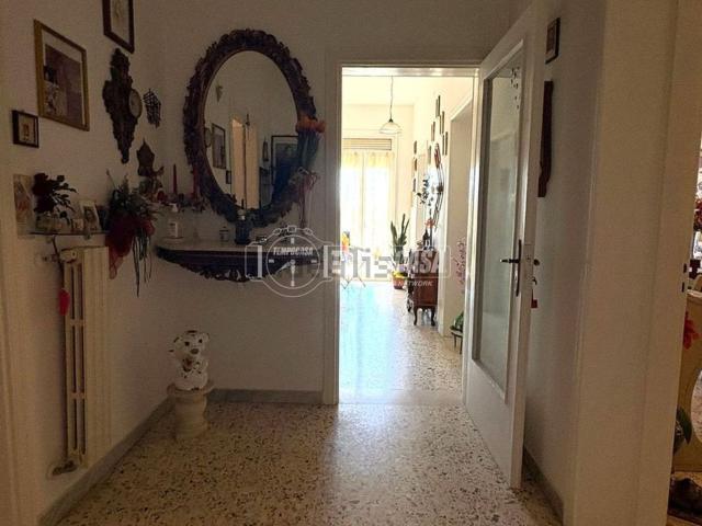 Appartamento in vendita di 95 m² in Via Ettore D&apos Amore, 2