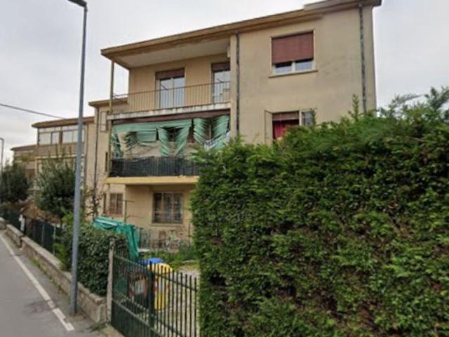 Appartamento in vendita di 95 m² in Via Europa, 5