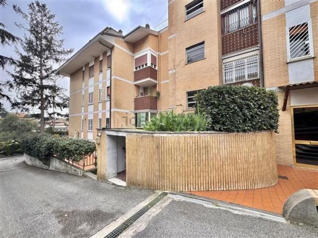 Appartamento in vendita di 95 m² in Via Filippo Barigioni