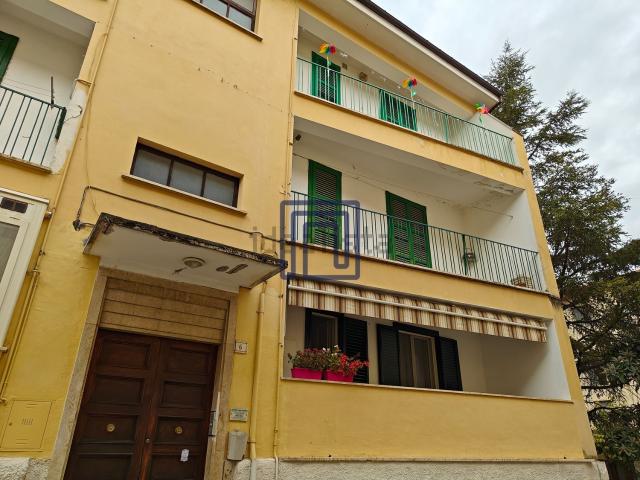 Appartamento in vendita di 95 m² in Via Filippo Freda
