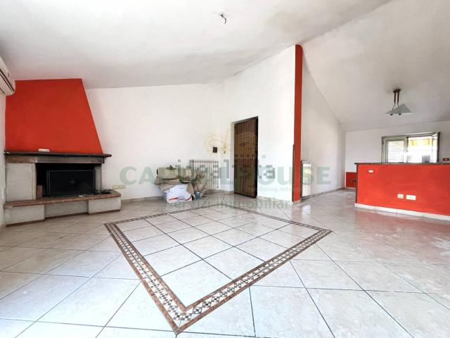 Appartamento in vendita di 95 m² in Via Firenze