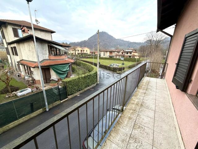 Appartamento in vendita di 95 m² in Via Fornace