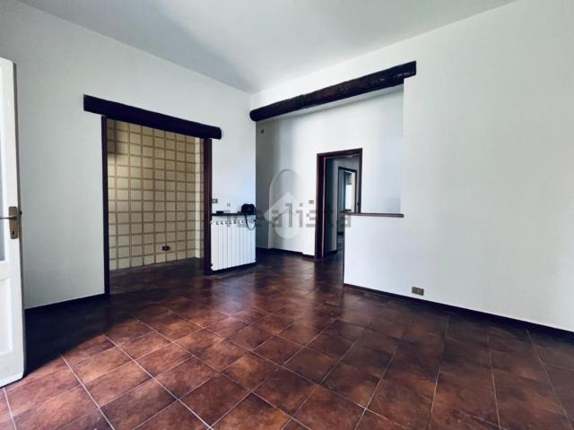 Appartamento in vendita di 95 m² in Via Fratelli Grioli