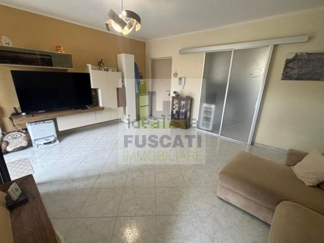 Appartamento in vendita di 95 m² in Via Francesco Crispi, 4