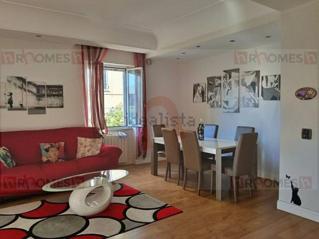 Appartamento in vendita di 95 m² in Via Francesco Giardoni