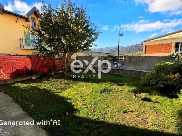 Appartamento in vendita di 95 m² in Via Francesco Nullo, 14