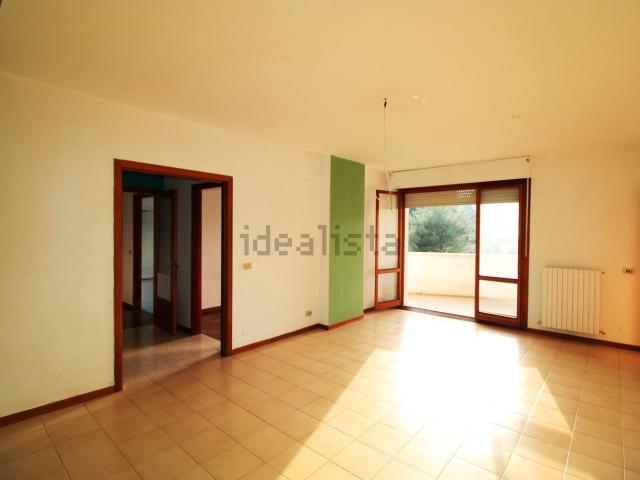Appartamento in vendita di 95 m² in Via Friuli, 100