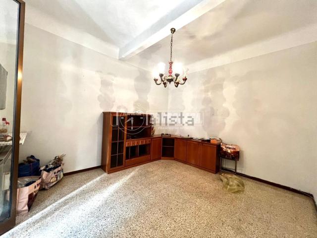 Appartamento in vendita di 95 m² in Via G. Marconi, 2
