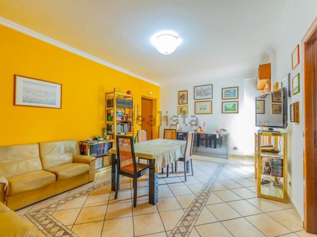 Appartamento in vendita di 95 m² in Via G. Pepe