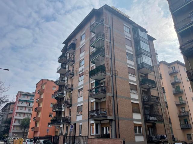 Appartamento in vendita di 95 m² in Via Giovanni da Verrazzano