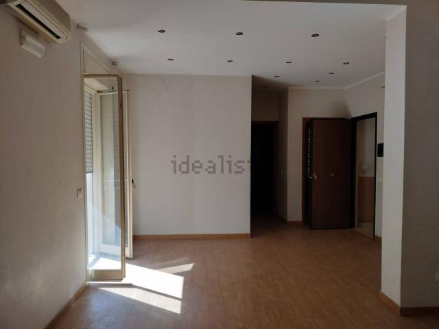 Appartamento in vendita di 95 m² in Via Giordano Bruno, 2