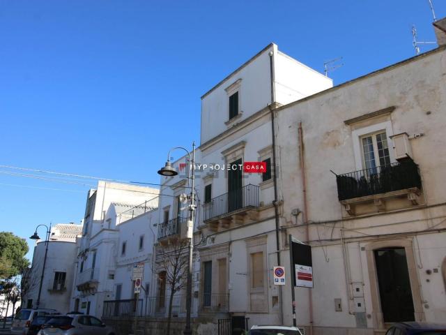 Appartamento in vendita di 95 m² in Via Giambattista Pergolesi, 38