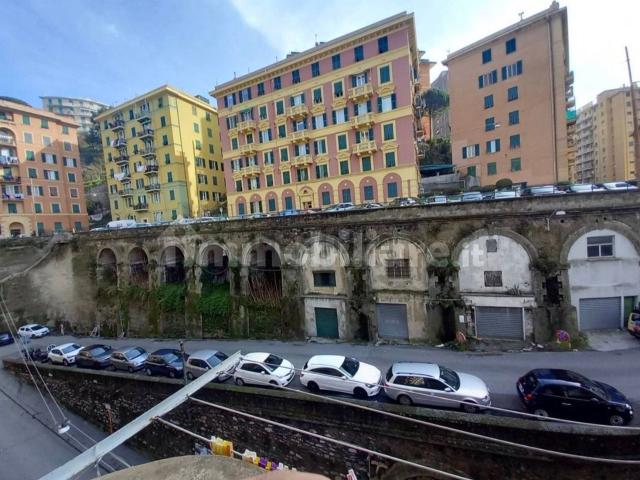 Appartamento in vendita di 95 m² in Via Gian Battista Monti, 26