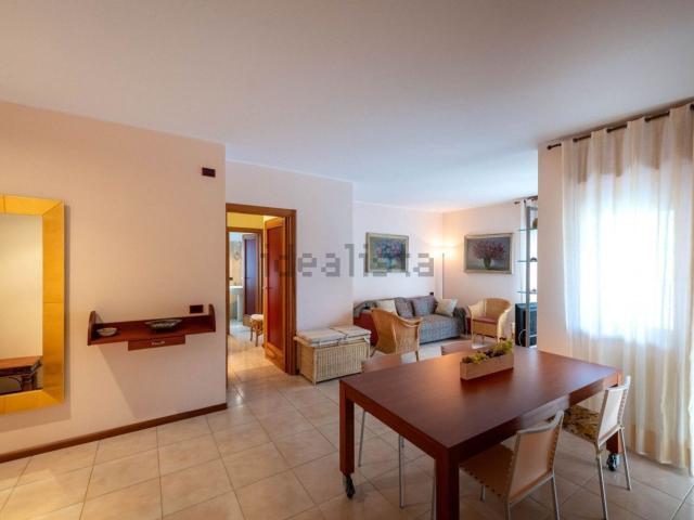 Appartamento in vendita di 95 m² in Via Giardini del Mare, 5