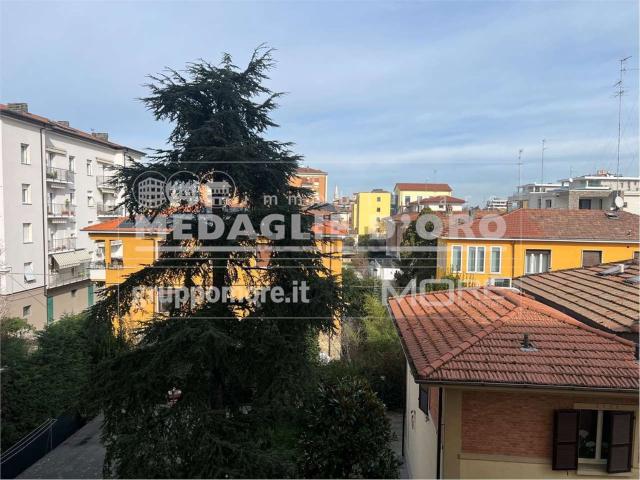 Appartamento in vendita di 95 m² in Via Giuseppe Maria Savani, 40