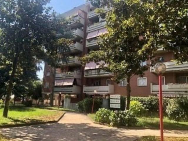 Appartamento in vendita di 95 m² in Via Giuseppe Rosaccio, 97