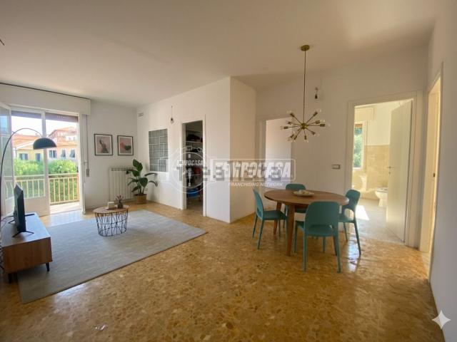 Appartamento in vendita di 95 m² in Via Goffredo Mameli, 60