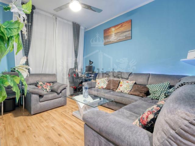 Appartamento in vendita di 95 m² in Via Grazia Deledda