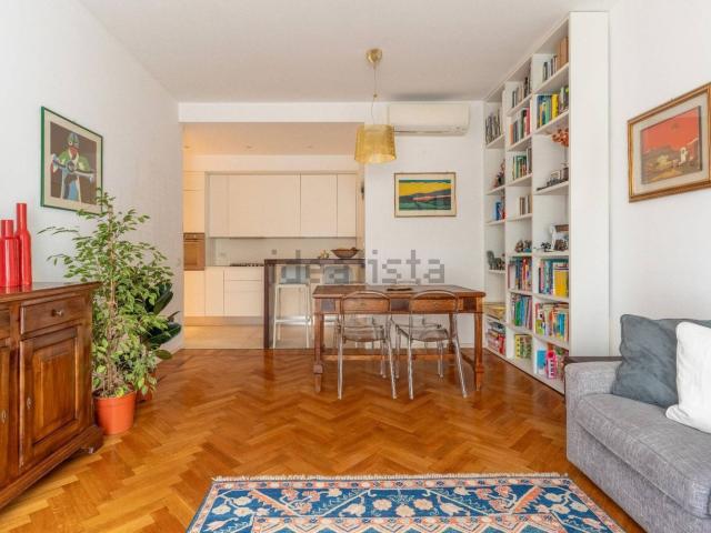 Appartamento in vendita di 95 m² in Via Guglielmo Silva, 43
