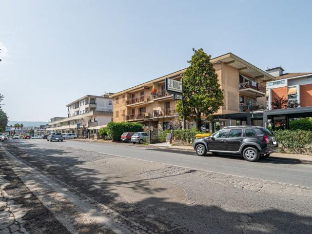 Appartamento in vendita di 95 m² in Via Igino Garbini, 142
