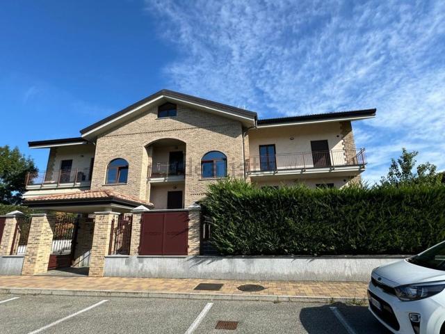 Appartamento in vendita di 95 m² in Via Isonzo, 27
