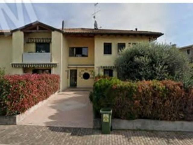 Appartamento in vendita di 95 m² in Via IV Novembre, 14