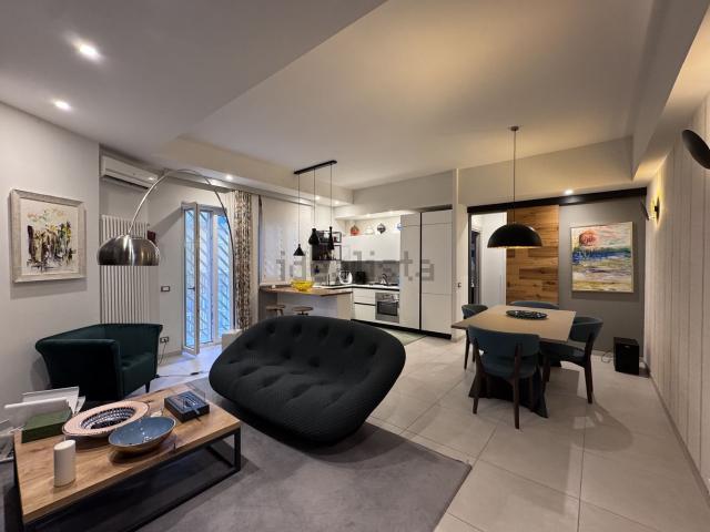 Appartamento in vendita di 95 m² in Via Japigia