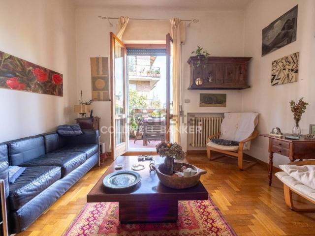 Appartamento in vendita di 95 m² in Via la Castiglia