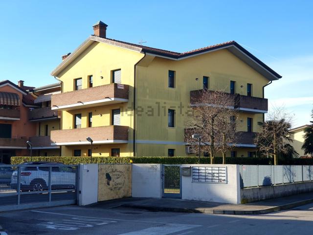 Appartamento in vendita di 95 m² in Via Leonardo Sciascia, 2