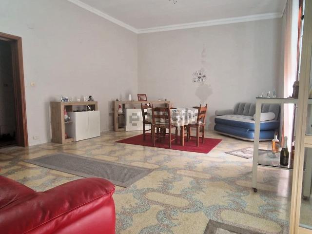 Appartamento in vendita di 95 m² in Via Leopoldo Pisacane, 13