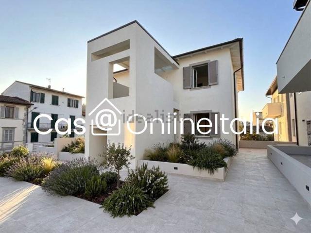 Appartamento in vendita di 95 m² in Via Livornese, 272