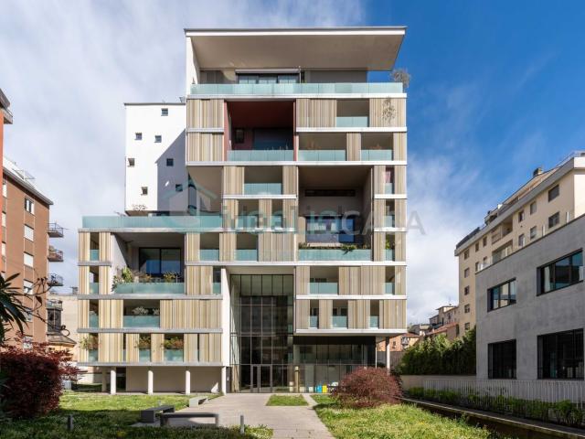 Appartamento in vendita di 95 m² in Via Lomellina, 12