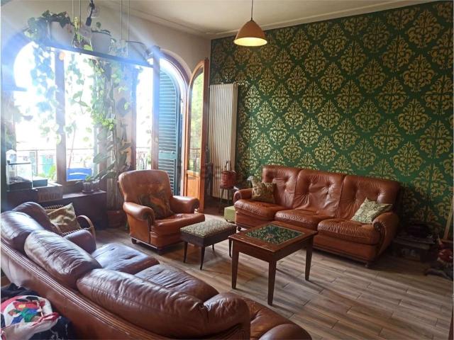 Appartamento in vendita di 95 m² in Via Lungagnana