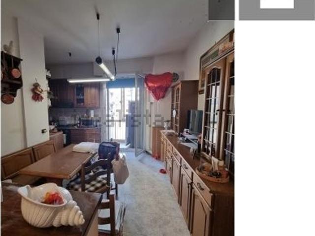 Appartamento in vendita di 95 m² in Via Luigi Bertelli Vamba