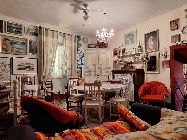 Appartamento in vendita di 95 m² in Via Luigi Cenni, 2