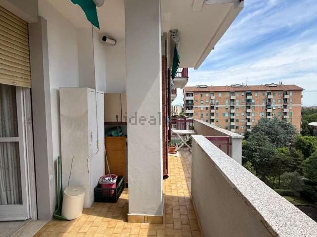 Appartamento in vendita di 95 m² in Via Luigi Chiarelli
