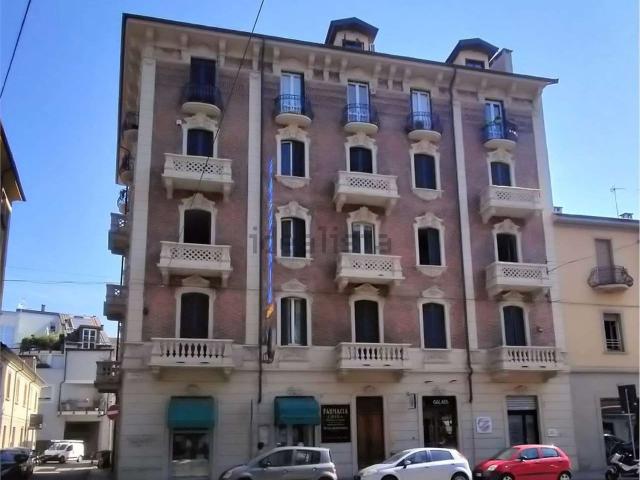Appartamento in vendita di 95 m² in Via Luigi Cibrario, 88