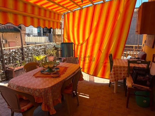 Appartamento in vendita di 95 m² in Via Mangione