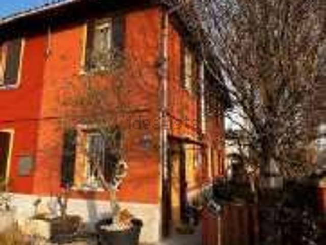 Appartamento in vendita di 95 m² in Via Madonna Dei Prati, 27