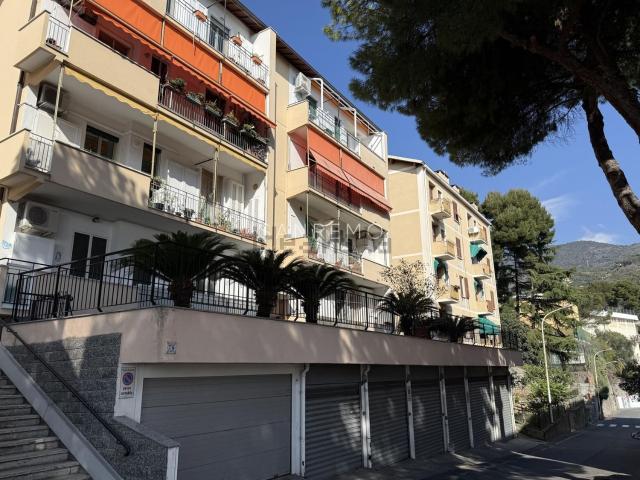 Appartamento in vendita di 95 m² in Via Margotti
