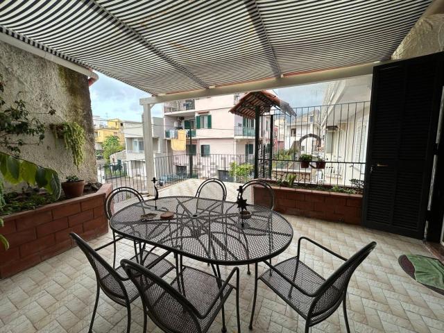 Appartamento in vendita di 95 m² in Via Mastanielli