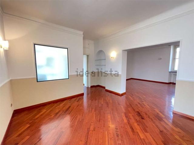 Appartamento in vendita di 95 m² in Via Melzo