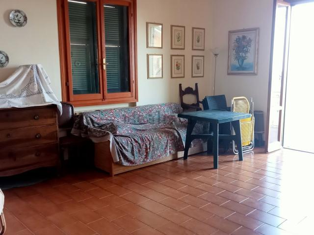 Appartamento in vendita di 95 m² in Via Militare