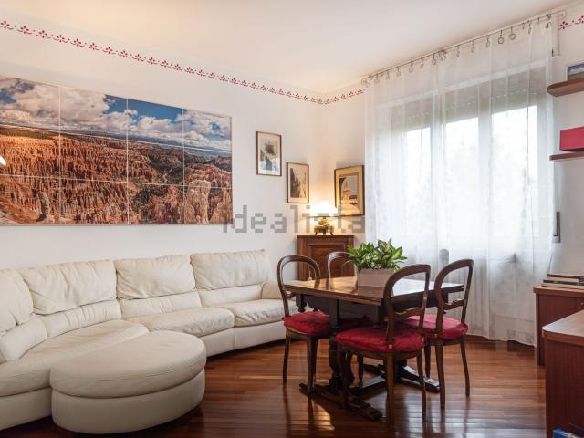 Appartamento in vendita di 95 m² in Via Montegrappa