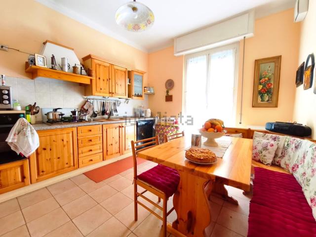 Appartamento in vendita di 95 m² in Via Monsignor Cambiaso, 21