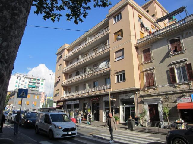Appartamento in vendita di 95 m² in Via Molassana, 47