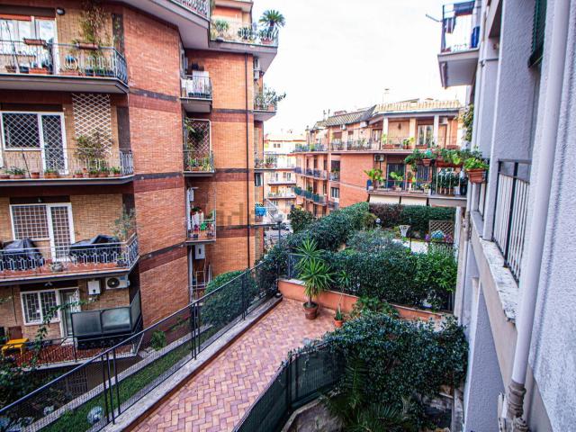 Appartamento in vendita di 95 m² in Via Nadina Helbig