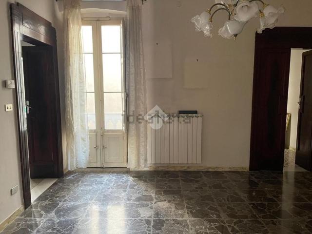 Appartamento in vendita di 95 m² in Via Nazario Sauro, 3